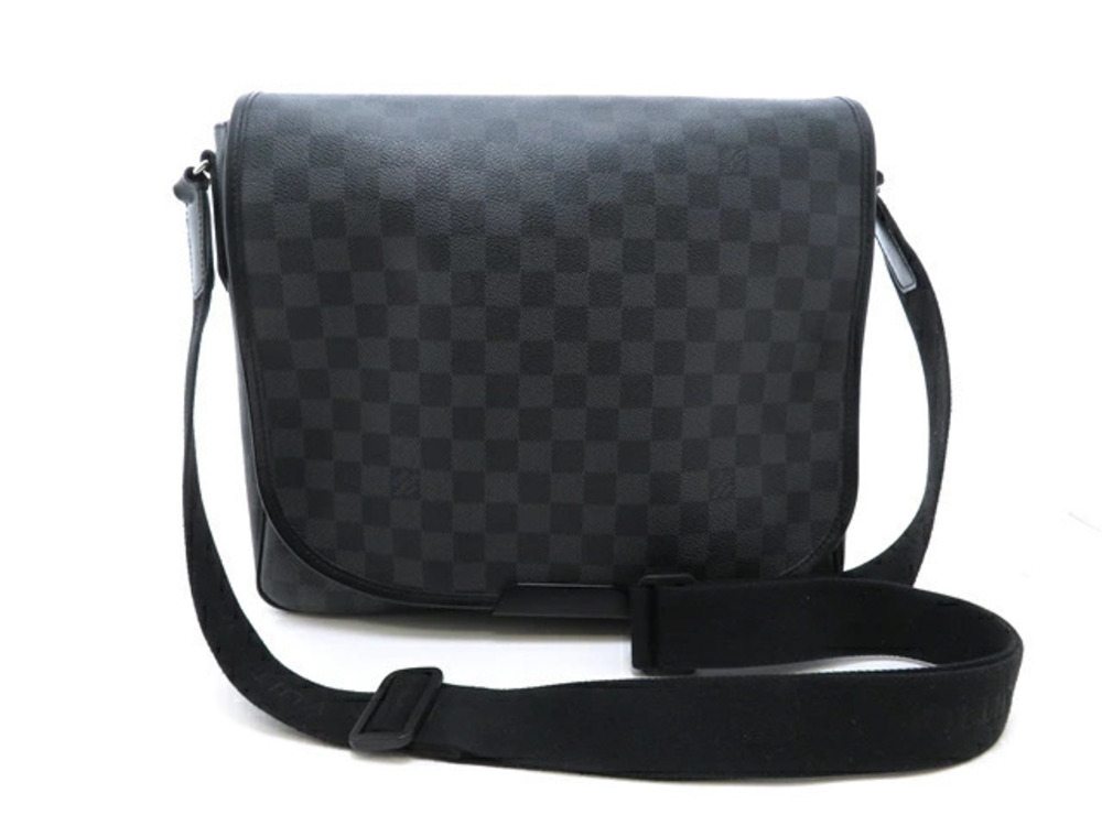 LOUIS VUITTON Daniel Damier Graphite Black around Shoulder Bag Messenger